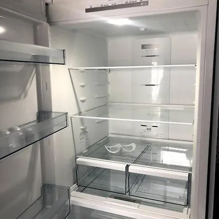 Luxurious, Cozy, Spacious 1+1 Studio In Karsiyaka Izmir