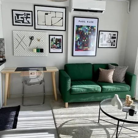 Luxurious, Cozy, Spacious 1+1 Studio In Karsiyaka