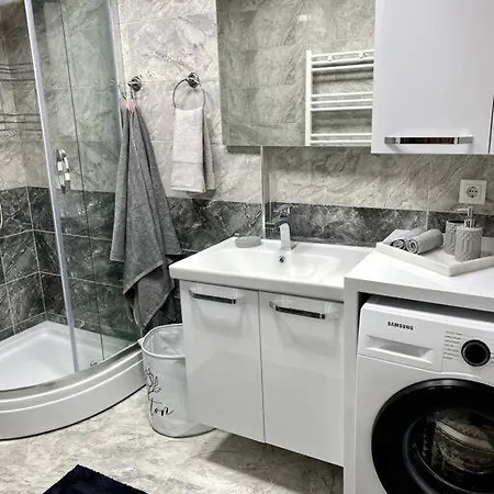 Апартаменты Luxurious, Cozy, Spacious 1+1 Studio In Karsiyaka